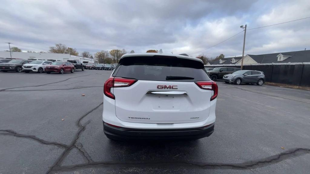 new 2024 GMC Terrain car, priced at $31,715