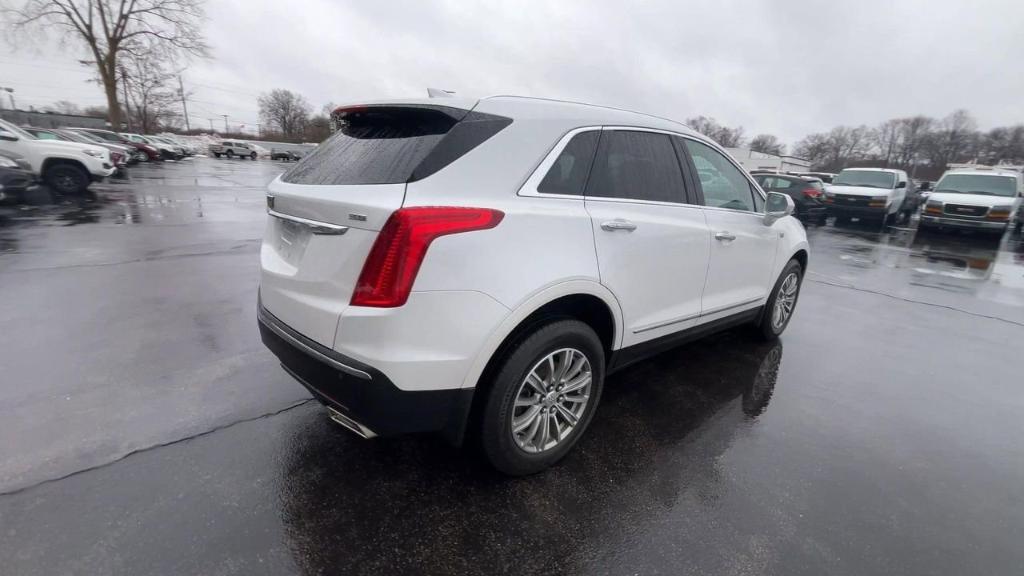 used 2018 Cadillac XT5 car, priced at $17,500