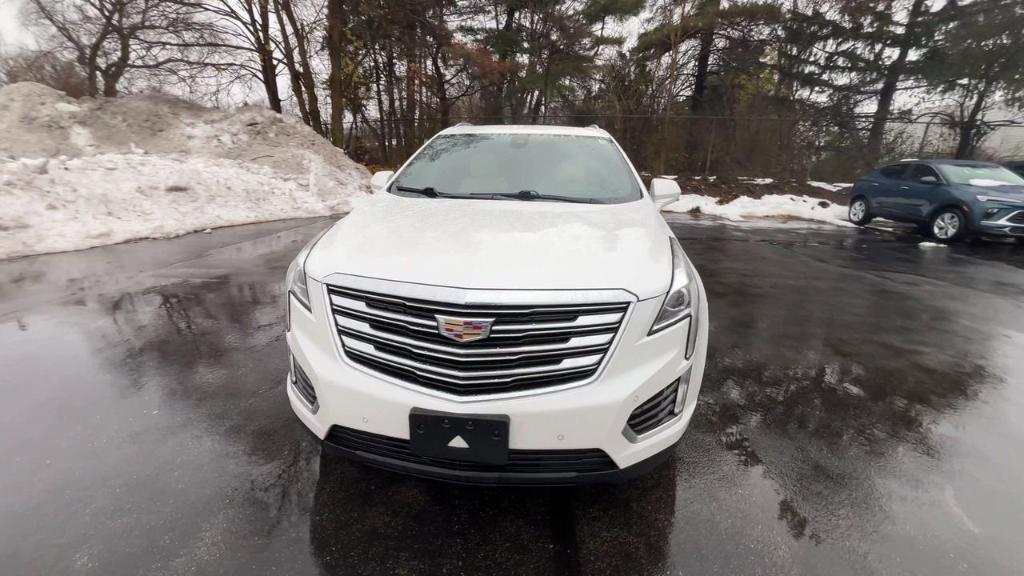 used 2018 Cadillac XT5 car, priced at $17,500