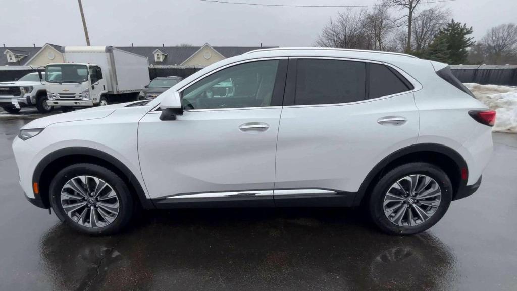 new 2025 Buick Envision car, priced at $40,580