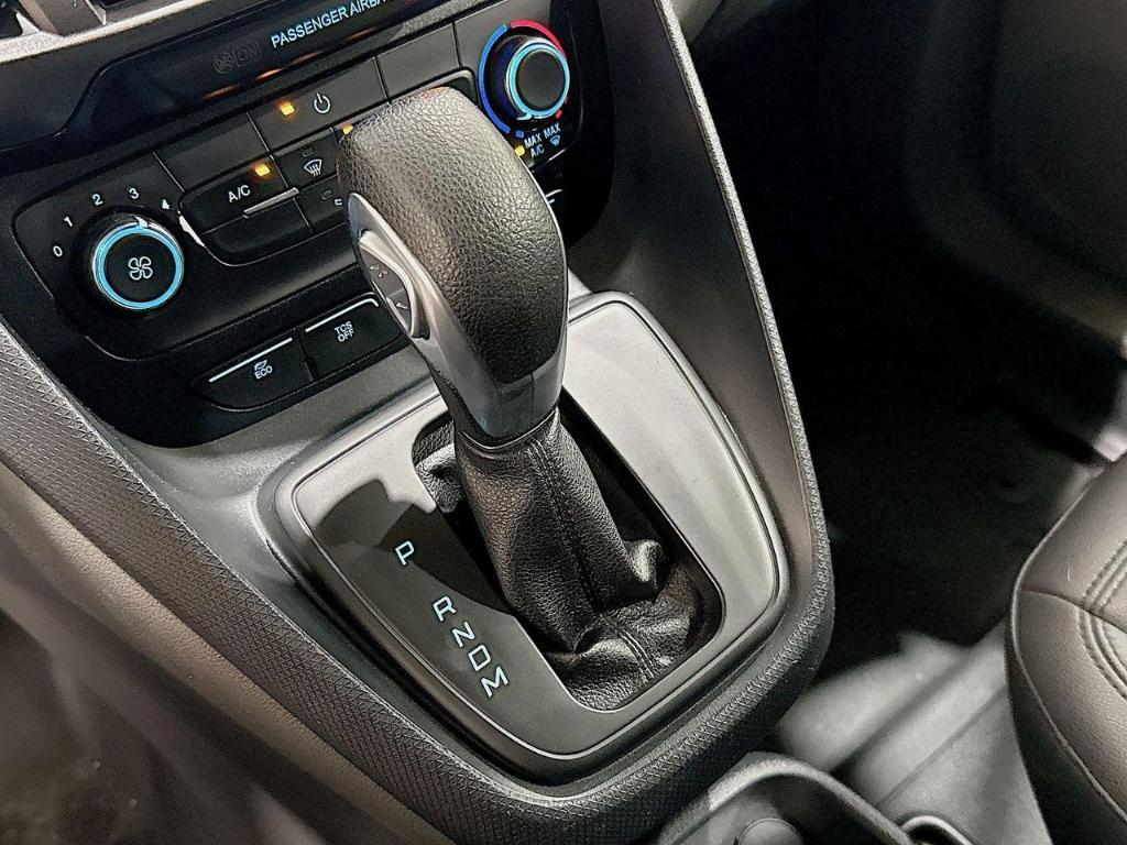 used 2022 Ford Transit Connect car, priced at $18,900