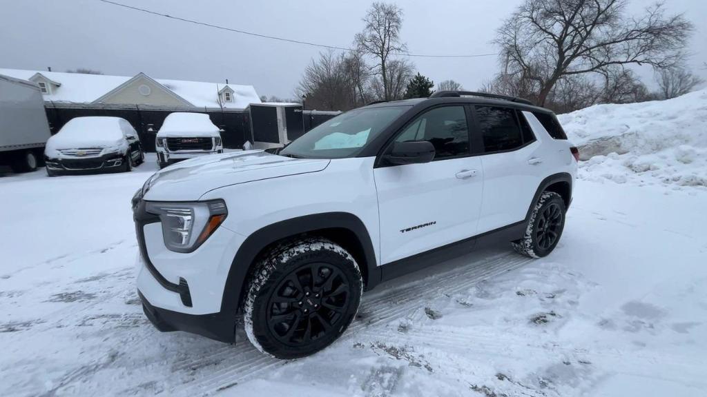 new 2025 GMC Terrain car, priced at $36,148