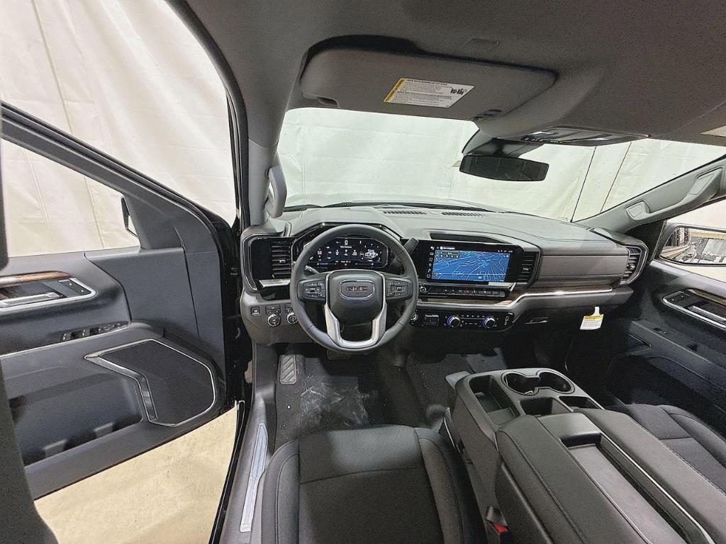 new 2025 GMC Sierra 1500 car, priced at $45,990