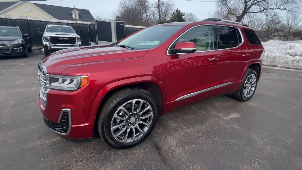 used 2022 GMC Acadia car, priced at $37,900