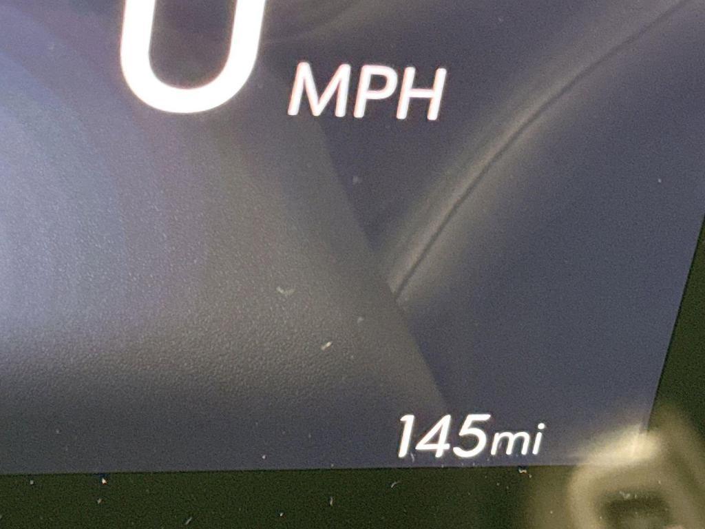 new 2025 Buick Envista car, priced at $30,905