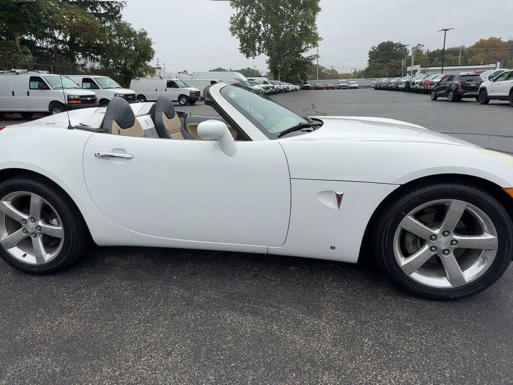 used 2007 Pontiac Solstice car, priced at $11,900