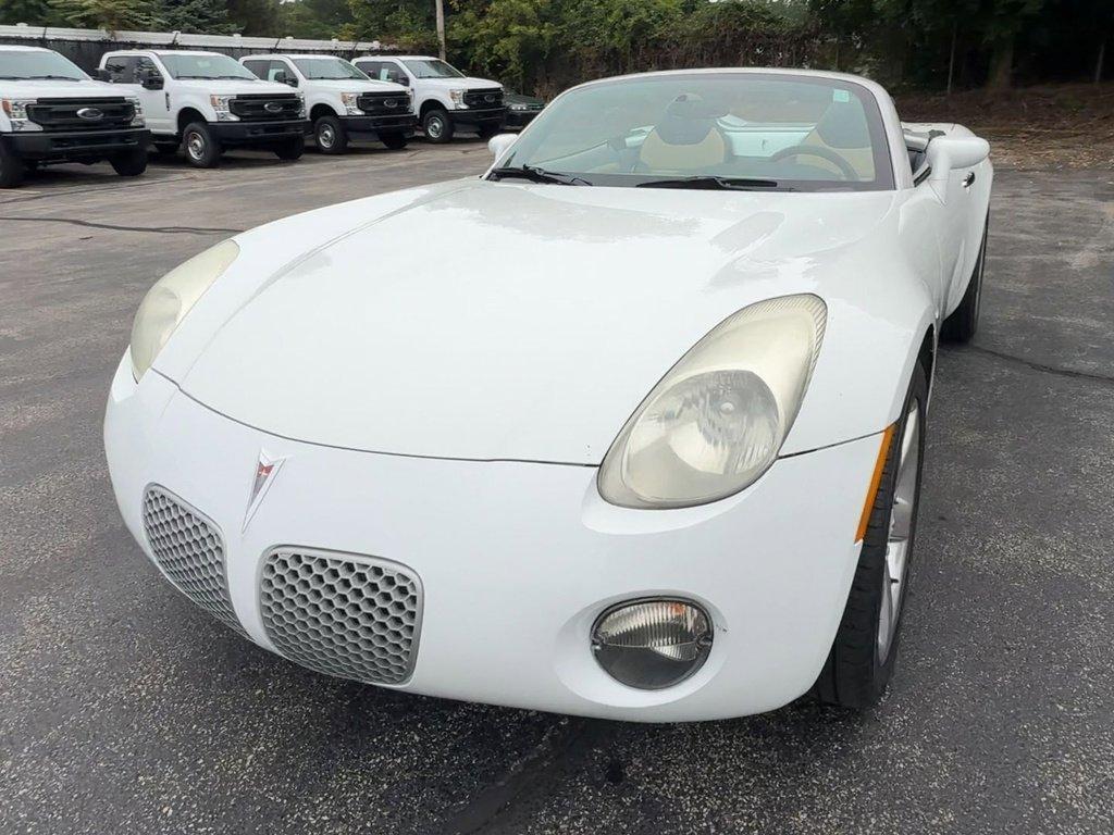 used 2007 Pontiac Solstice car, priced at $11,900