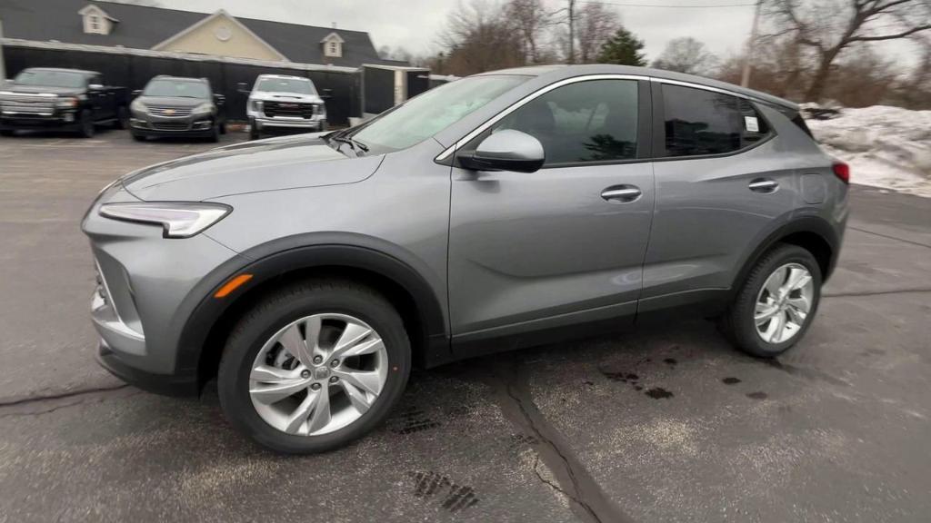 new 2025 Buick Encore GX car, priced at $25,630