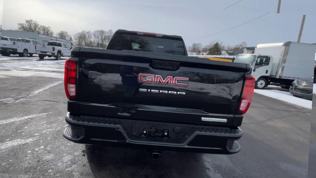 new 2025 GMC Sierra 1500 car, priced at $47,795