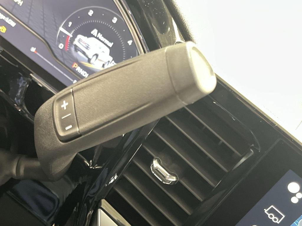 new 2025 GMC Sierra 1500 car, priced at $47,795