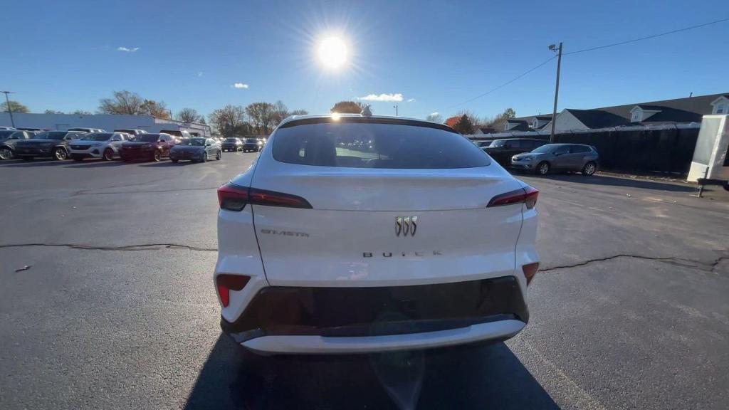 new 2025 Buick Envista car, priced at $27,323