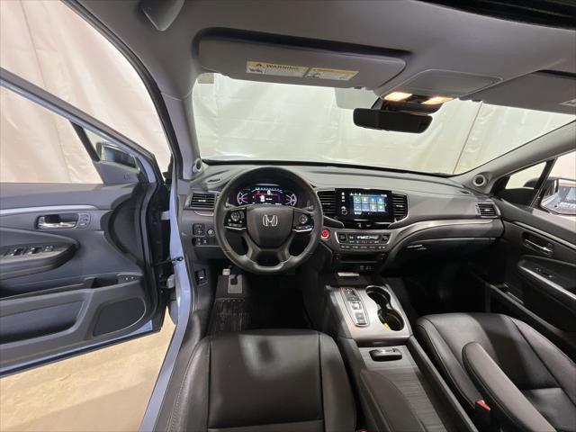 used 2022 Honda Pilot car, priced at $32,000