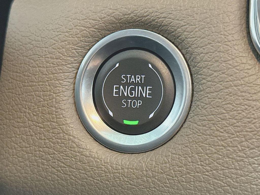 used 2024 GMC Canyon car, priced at $48,900