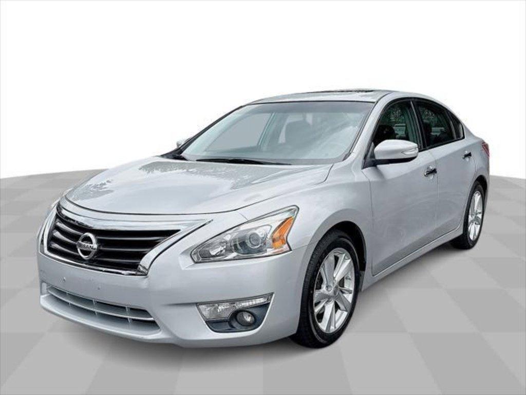 used 2013 Nissan Altima car, priced at $6,900