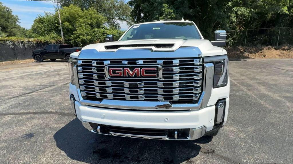 new 2025 GMC Sierra 2500 car, priced at $72,500