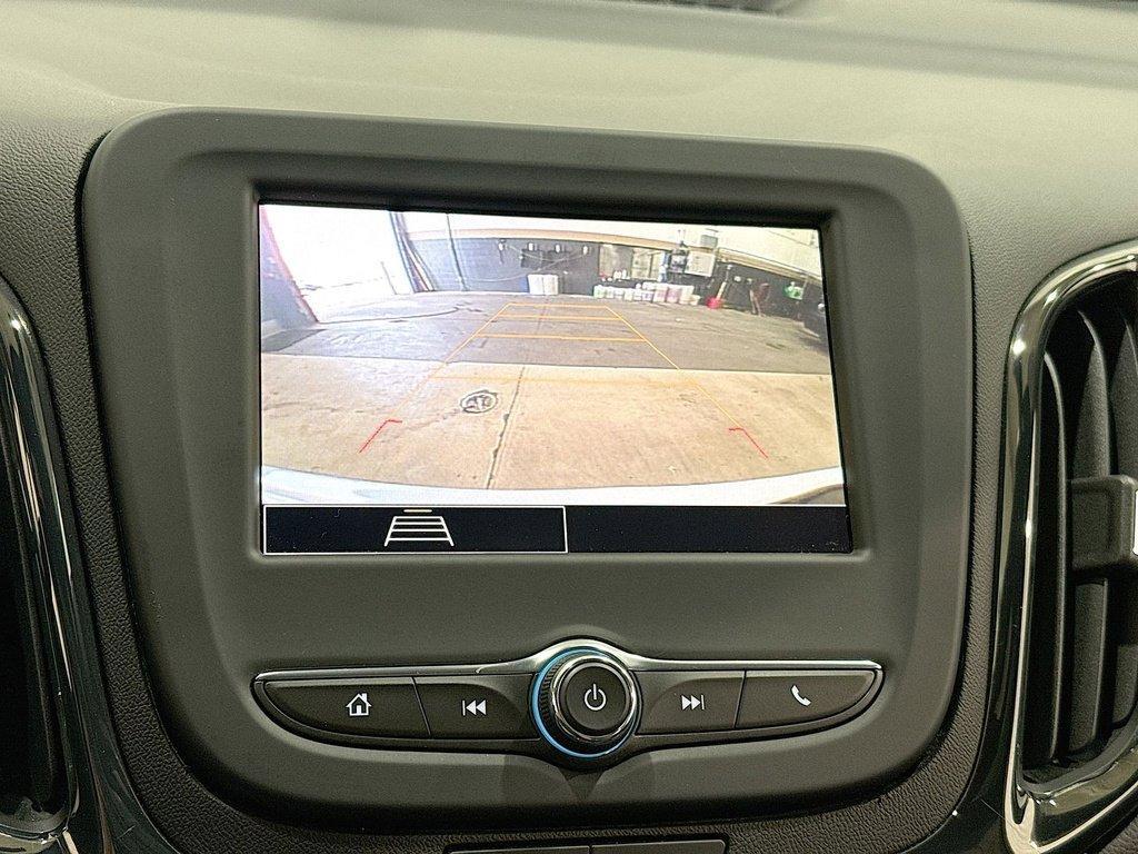 used 2022 Chevrolet Equinox car, priced at $23,900