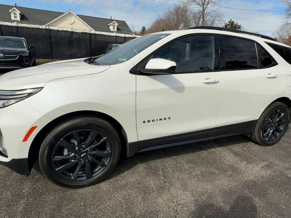 used 2022 Chevrolet Equinox car, priced at $23,900