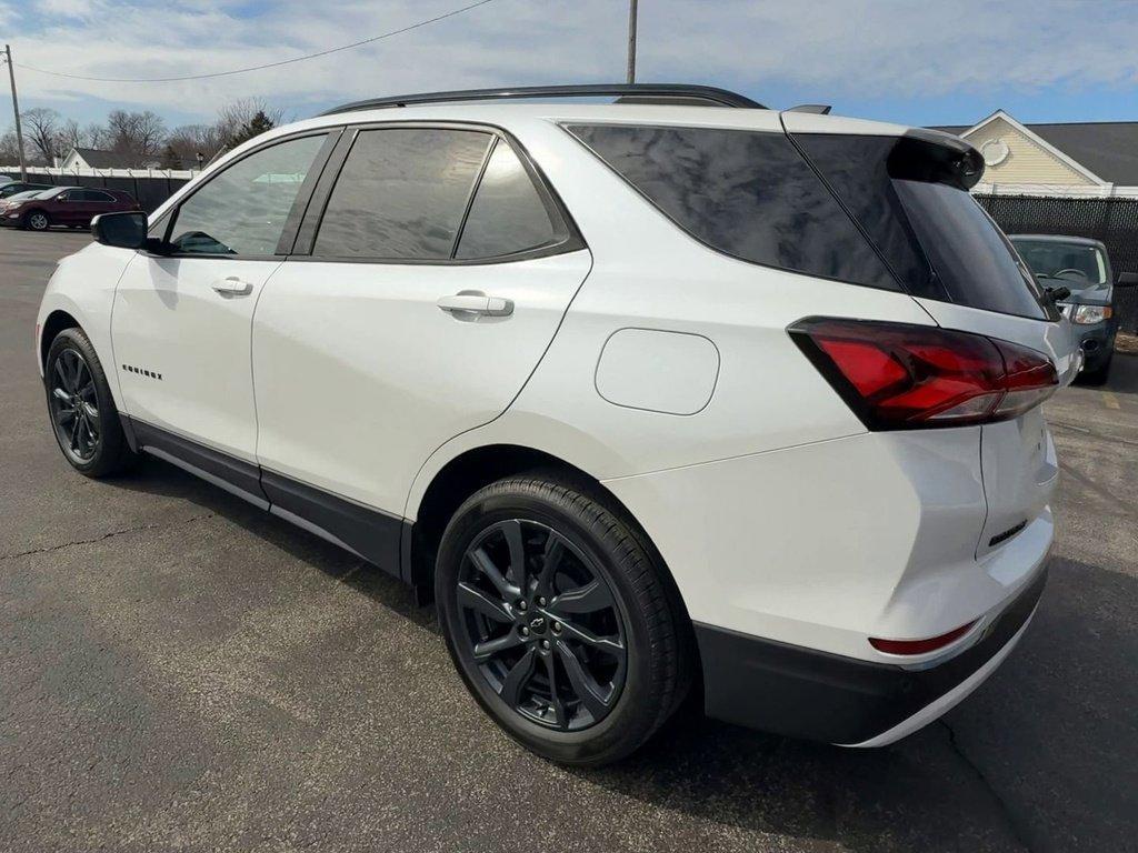 used 2022 Chevrolet Equinox car, priced at $23,900