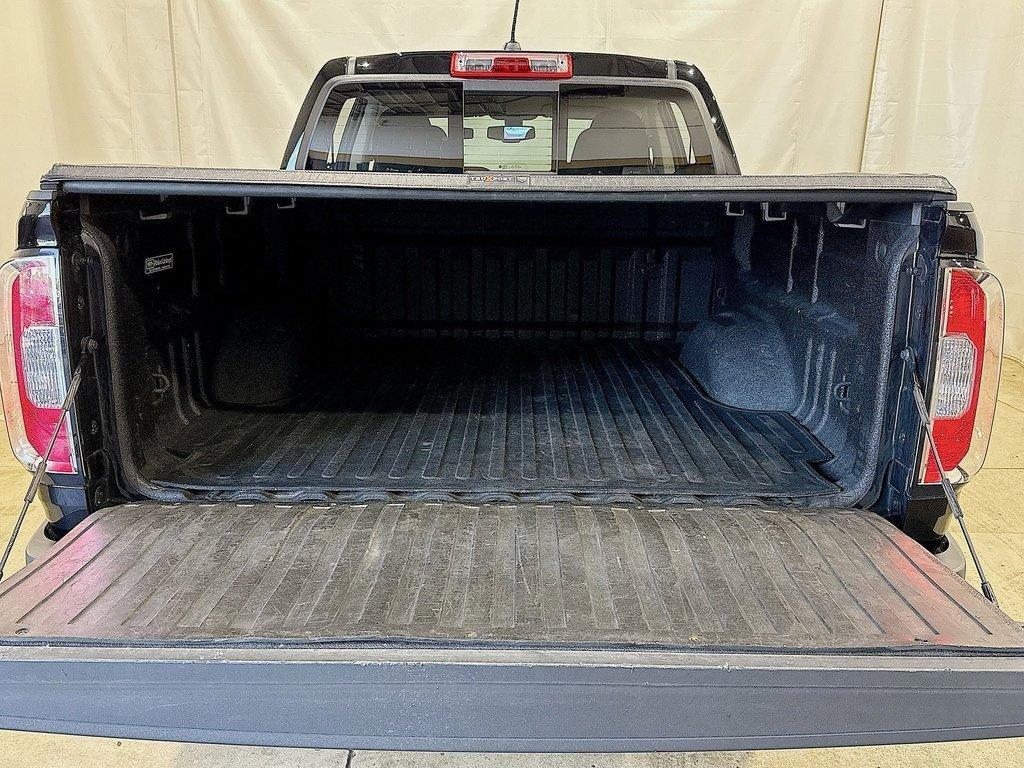 used 2022 GMC Canyon car, priced at $31,900