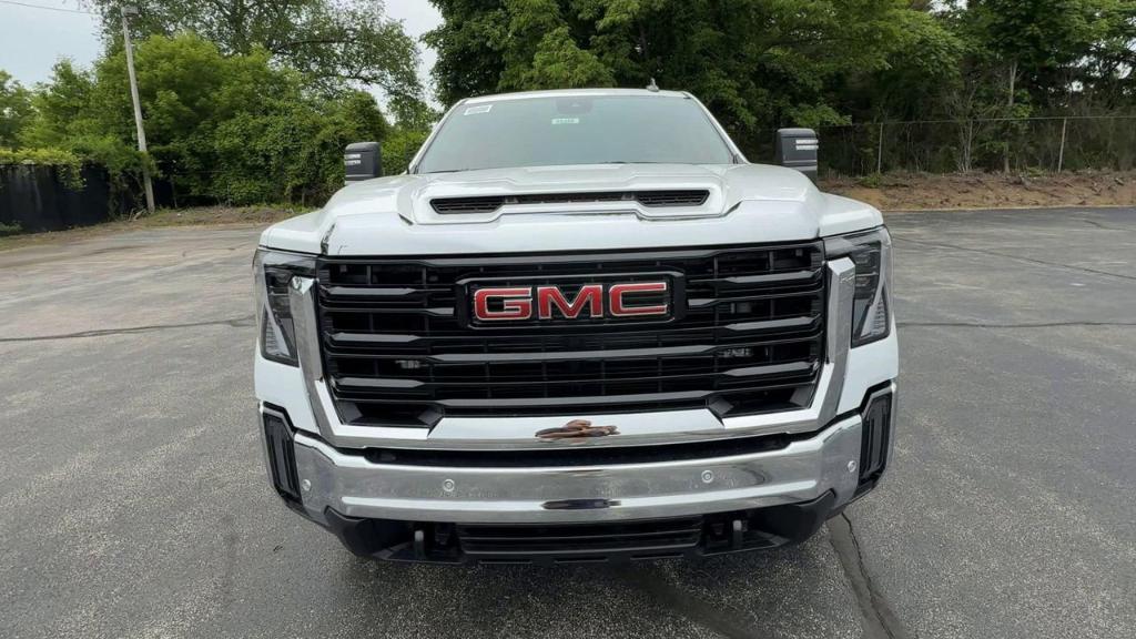new 2025 GMC Sierra 2500 car, priced at $65,275