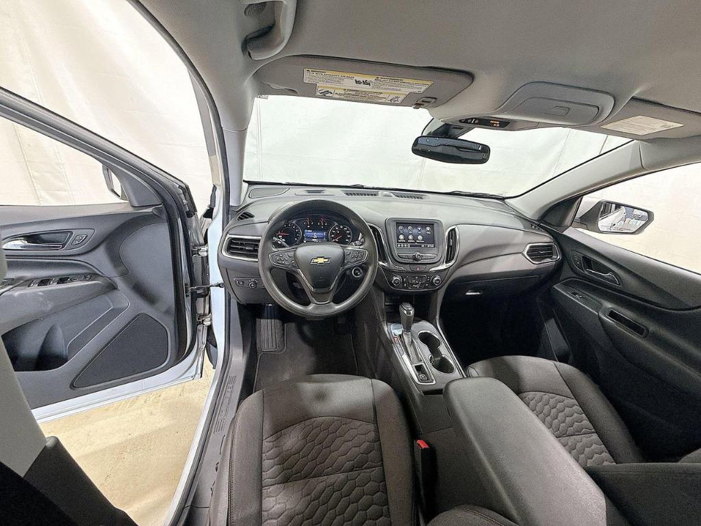 used 2021 Chevrolet Equinox car, priced at $18,900