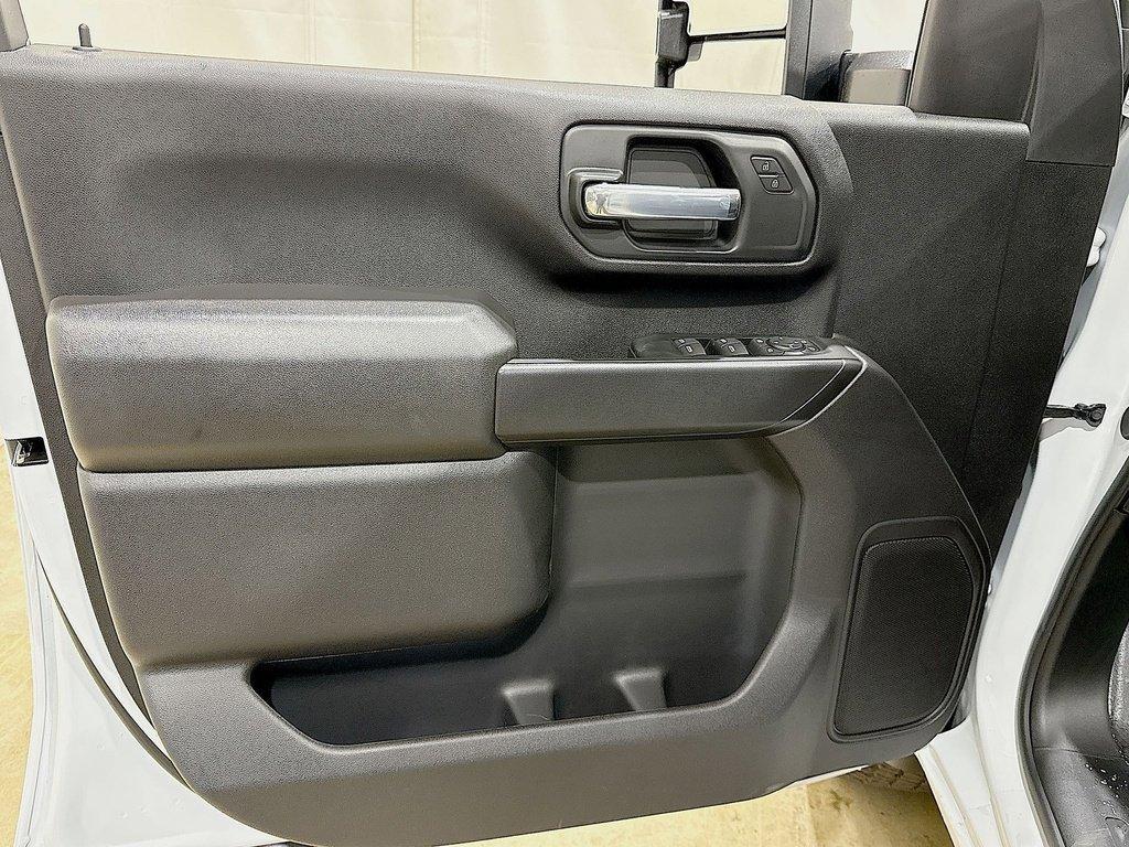 new 2026 GMC Sierra 3500 car, priced at $69,756