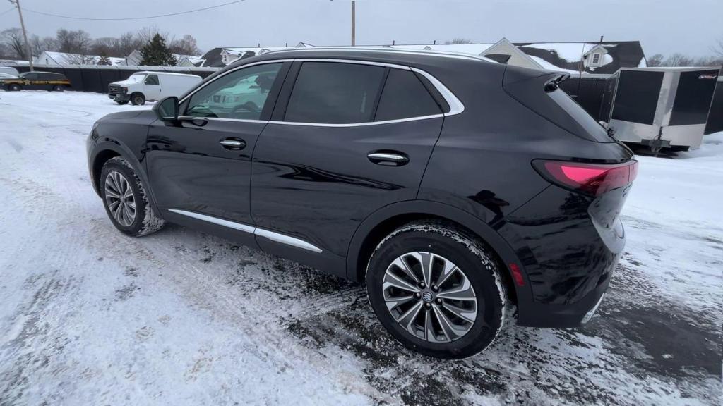 new 2025 Buick Envision car, priced at $39,998