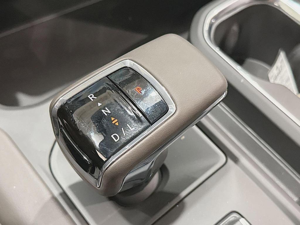 new 2025 GMC Sierra 1500 car, priced at $69,005