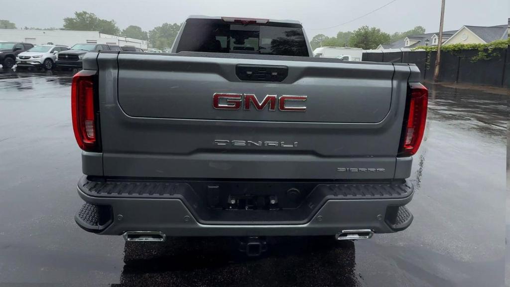 new 2025 GMC Sierra 1500 car, priced at $69,005