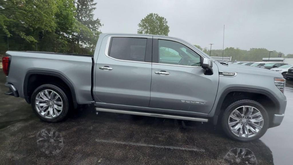new 2025 GMC Sierra 1500 car, priced at $69,005