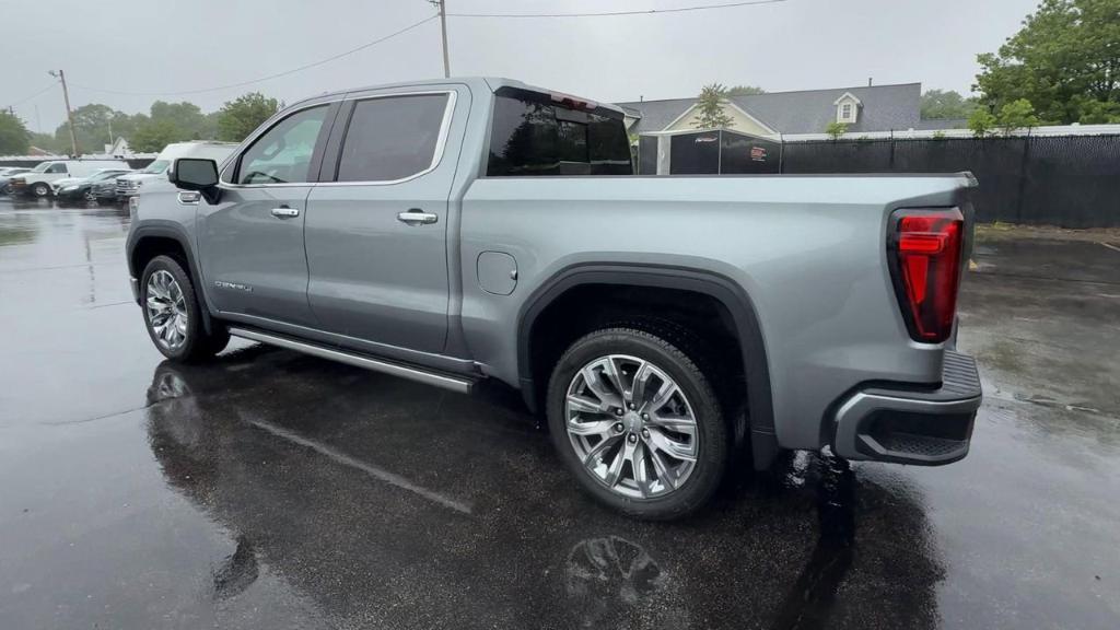 new 2025 GMC Sierra 1500 car, priced at $69,005