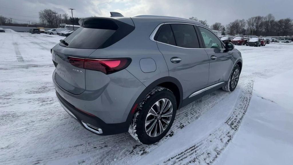 new 2025 Buick Envision car, priced at $39,998