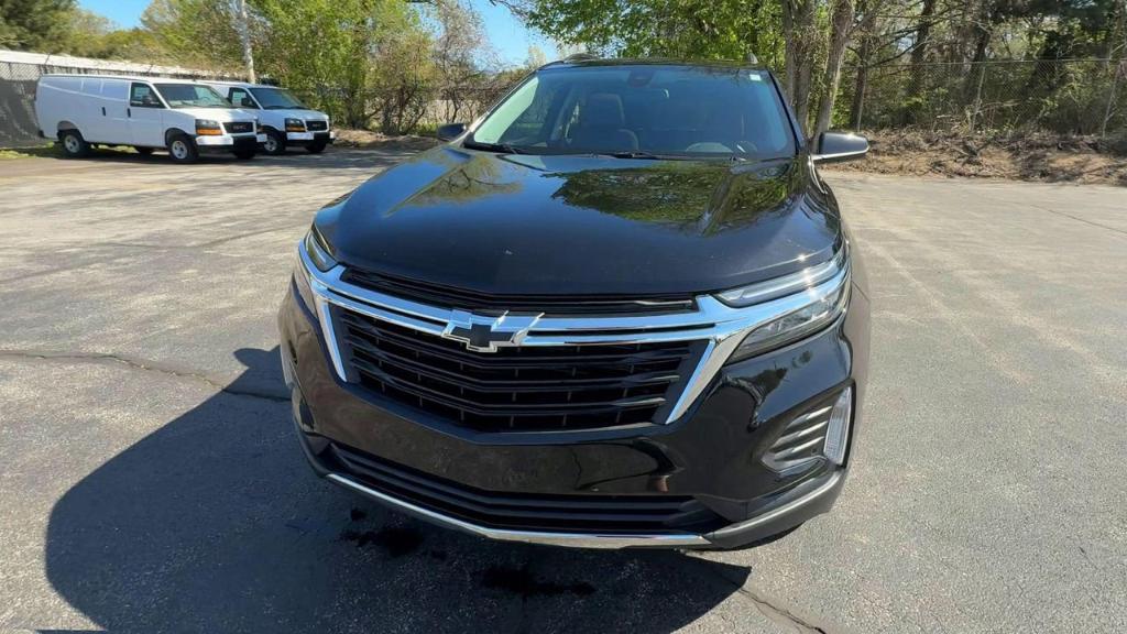 used 2022 Chevrolet Equinox car, priced at $23,900