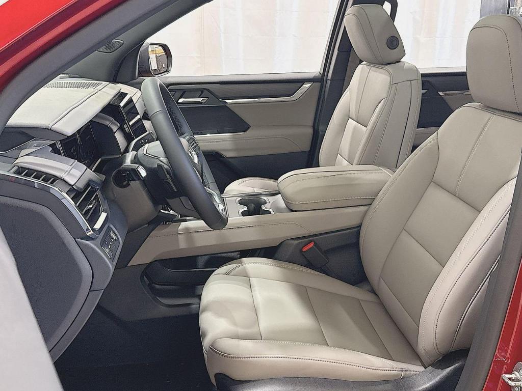new 2025 GMC Acadia car, priced at $51,143