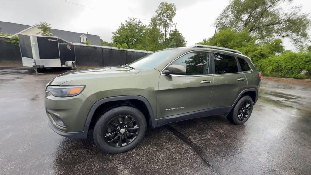 used 2019 Jeep Cherokee car, priced at $16,900