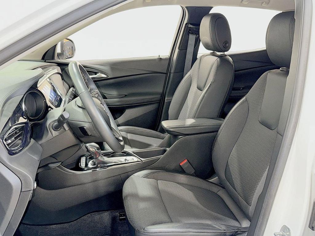 used 2022 Buick Encore GX car, priced at $21,900