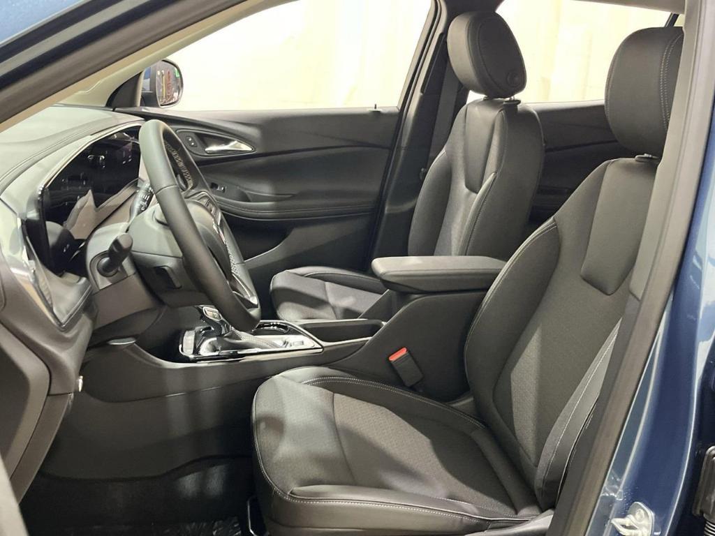 new 2025 Buick Encore GX car, priced at $23,630