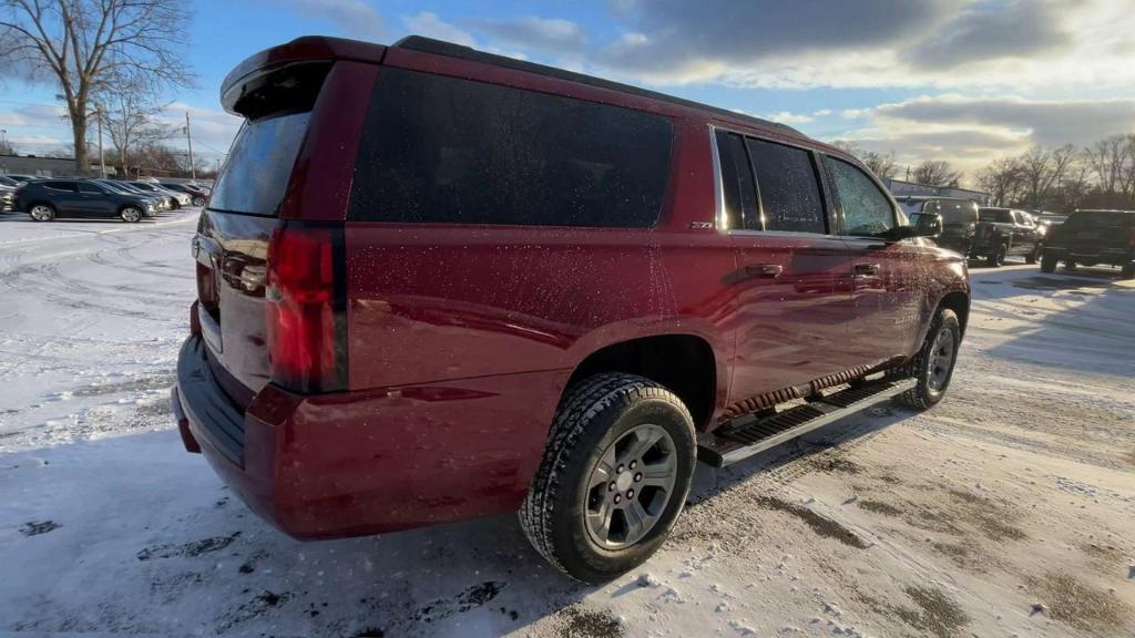 used 2016 Chevrolet Suburban car, priced at $22,900