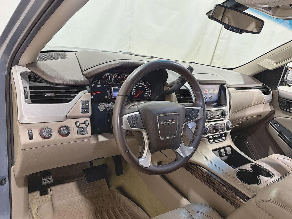 used 2015 GMC Yukon car, priced at $21,900