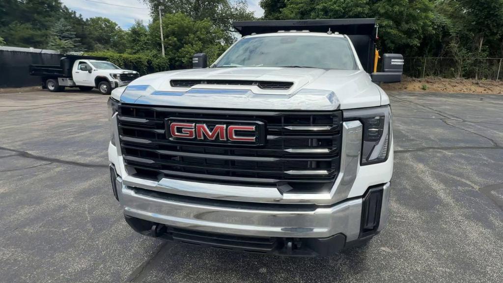 new 2025 GMC Sierra 3500 car, priced at $67,343