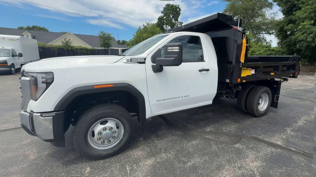 new 2025 GMC Sierra 3500 car, priced at $67,343