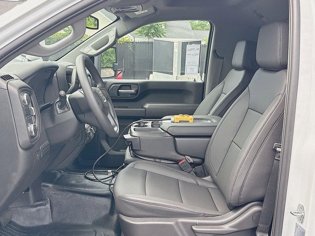 new 2025 GMC Sierra 3500 car, priced at $69,093