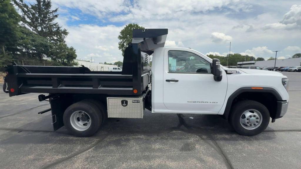new 2025 GMC Sierra 3500 car, priced at $67,343