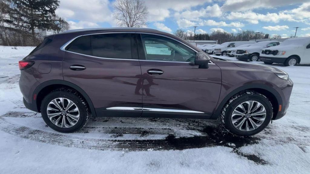 new 2025 Buick Envision car, priced at $38,548