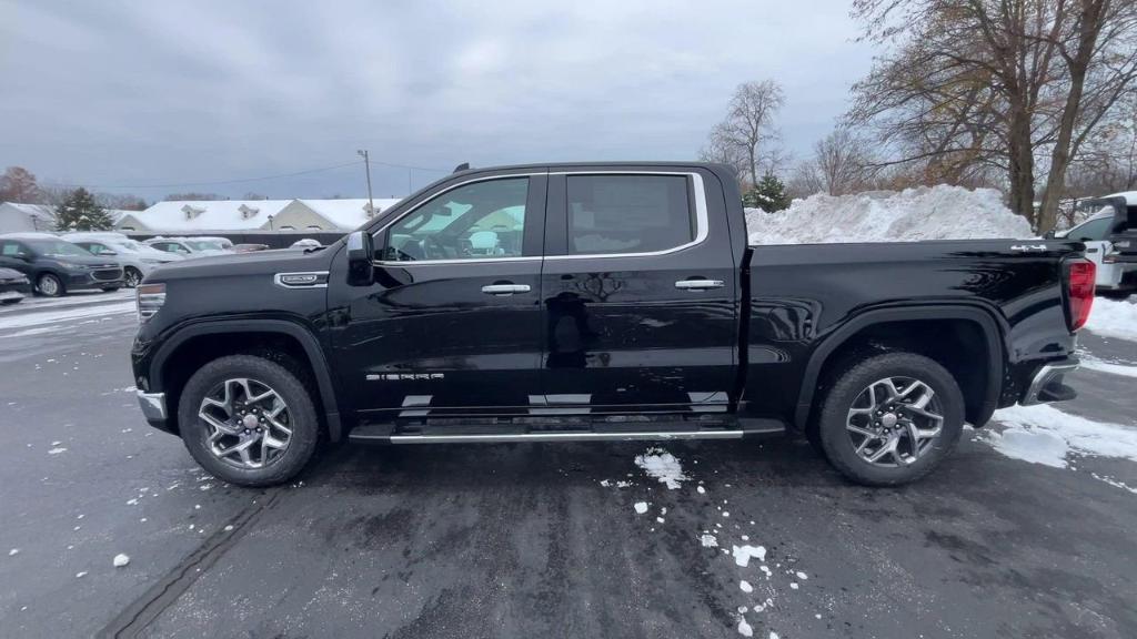 new 2025 GMC Sierra 1500 car, priced at $64,235