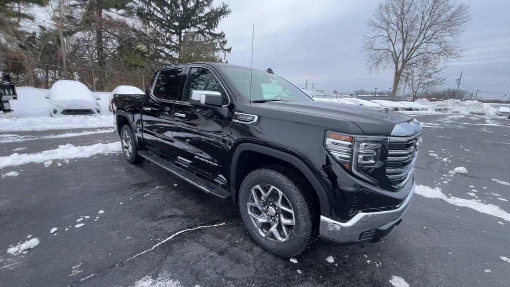 new 2025 GMC Sierra 1500 car, priced at $64,235