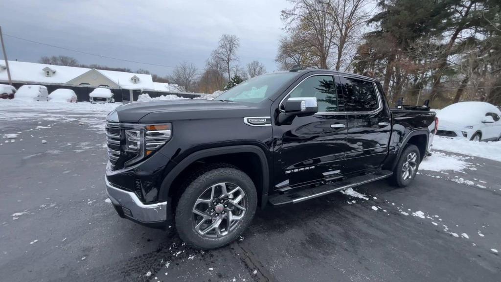 new 2025 GMC Sierra 1500 car, priced at $64,235