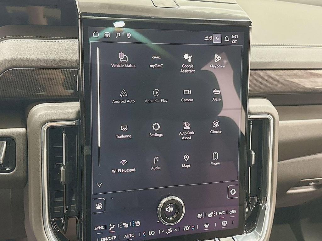 new 2025 GMC Yukon car, priced at $78,260