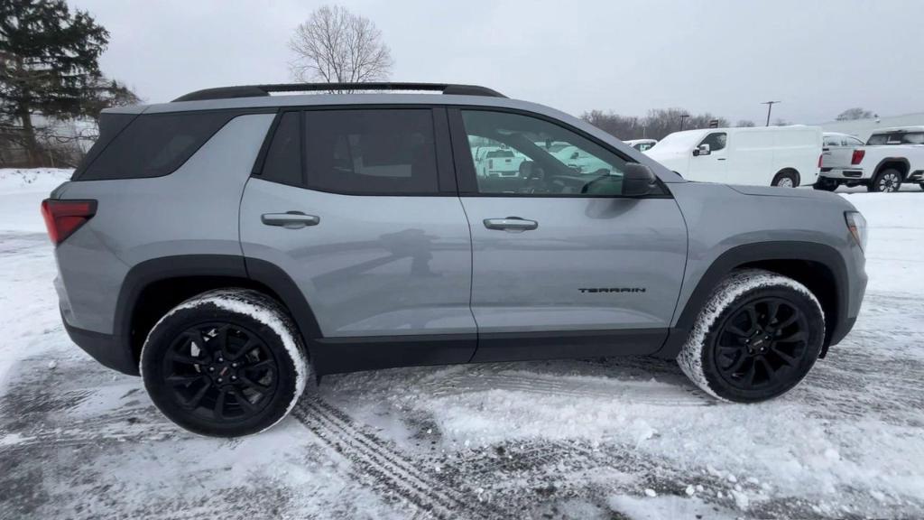 new 2025 GMC Terrain car, priced at $34,090