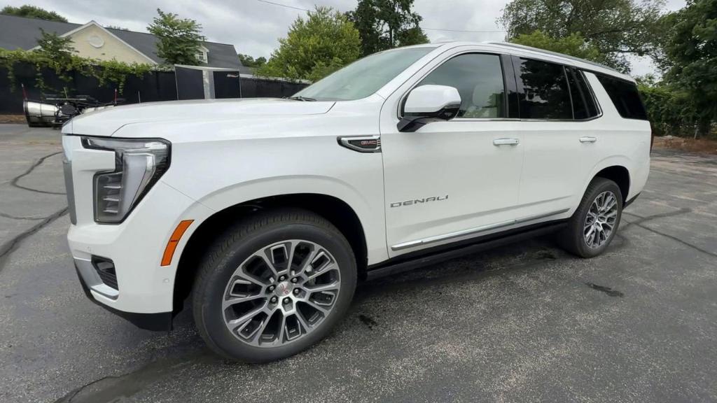 new 2025 GMC Yukon car, priced at $92,535